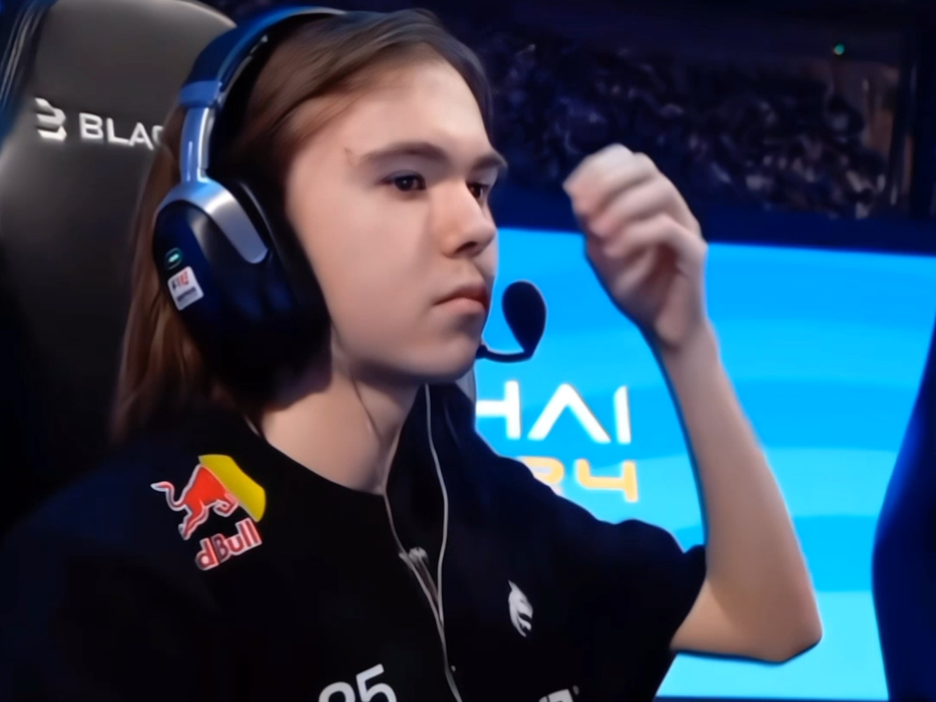 LPL whistleblower： 如果我们谈论现在最热门的游戏，那一定是 Invictus Gaming vs Ninjas in Pyjamas